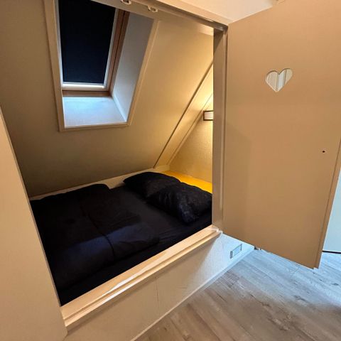 BUNGALOW 4 personnes - Esdorp avec un lit de camp | 4+2 personnes
