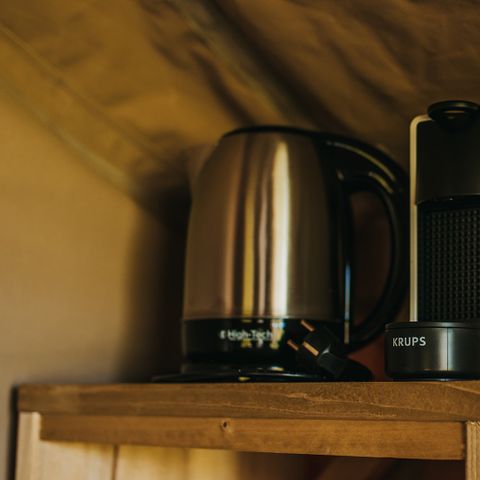 TENTE TOILE ET BOIS 6 personnes - (JARDIN)