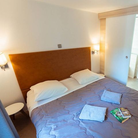 MOBILHOME 8 personnes - Exclusif - 4 chambres - 3 salles d'eau - Clim. 2 modules