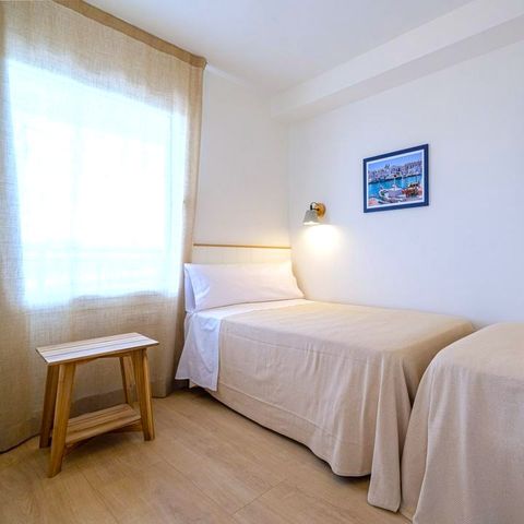 APPARTEMENT 4 personnes - Appartement 2 chambres ACCES AU CAMPING EN SUPPLEMENT et parking payant