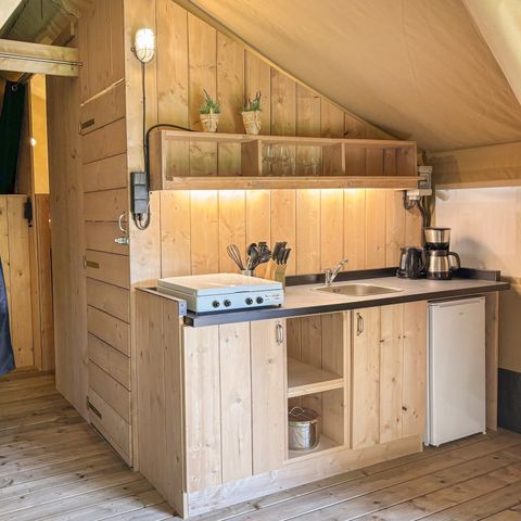 TENTE TOILE ET BOIS 7 personnes