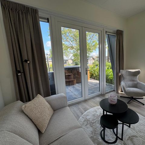 MAISON 4 personnes - Prairie Lande avec jacuzzi