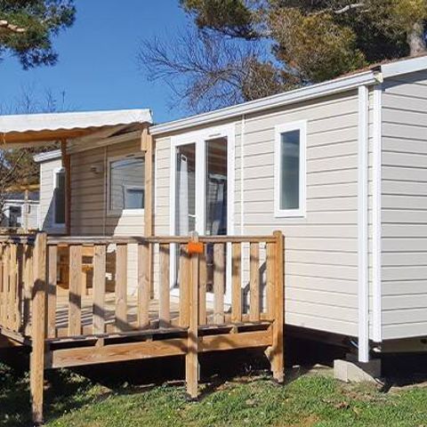 MOBILHOME 4 personnes - Mobil-home | Comfort | 2 Ch. | 4 Pers. | Terrasse surélevée | Clim.