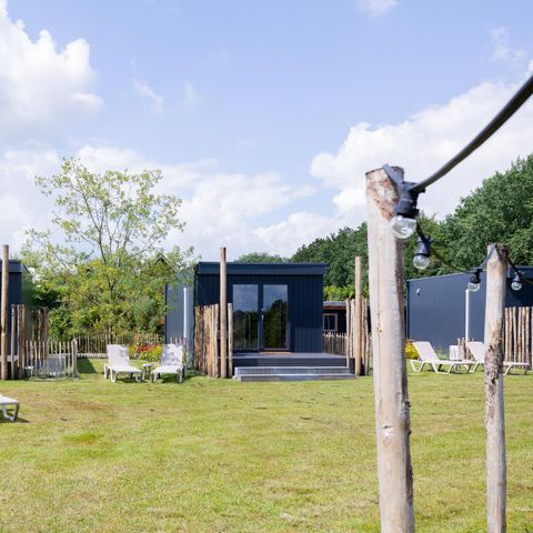 Tiny house 2 personnes - avec plate-forme