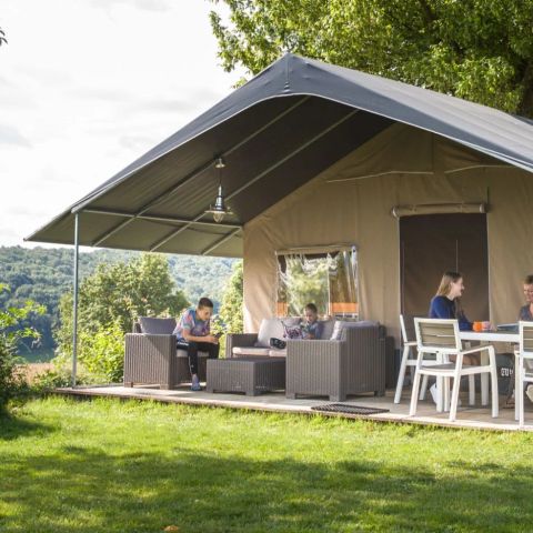 Tente en toile et en bois 5 personnes - de Luxe