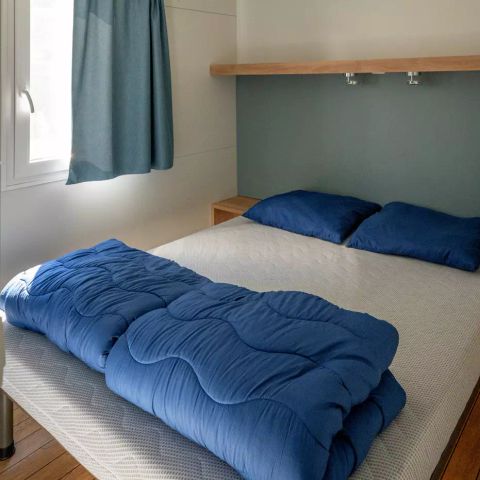 BUNGALOW 6 personnes - Mobil-home | Comfort | 2 Ch. | 4/6 Pers. | Terrasse surélevée | 1 SDB | Clim.