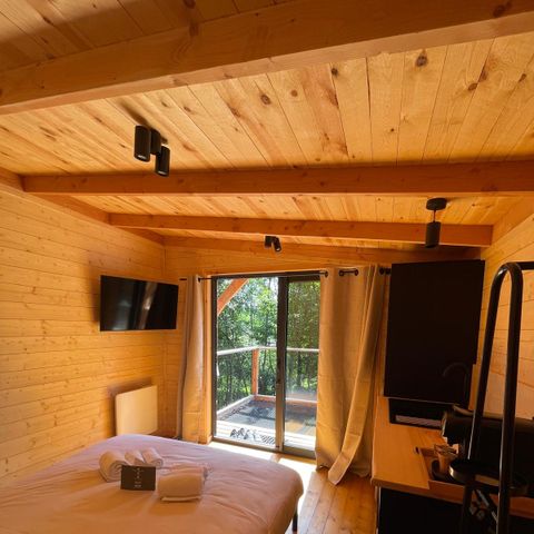 HÉBERGEMENT INSOLITE 2 personnes - Maison dans les arbres 2 personnes