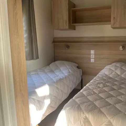 MOBILHOME 6 personnes - Lodge 4 pièces - Accueil lit bébé impossible