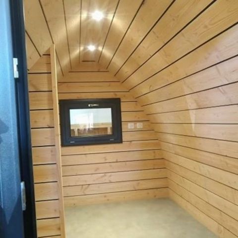 HÉBERGEMENT INSOLITE 4 personnes - Cabanne Pigne- Accueil lit bébé impossible- 1 pièce