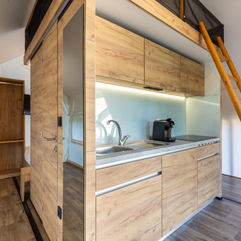 Tente en toile et en bois 4 personnes - 2-4ST