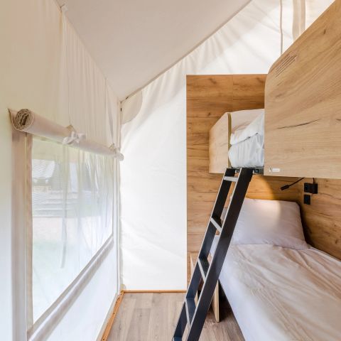 TENTE TOILE ET BOIS 6 personnes - 4-6ST