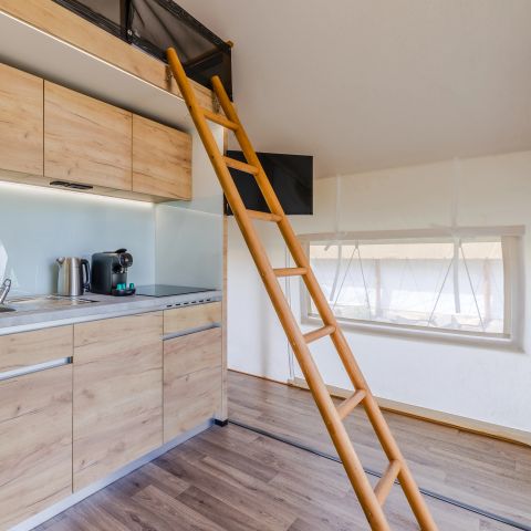 TENTE TOILE ET BOIS 6 personnes - 4-6ST