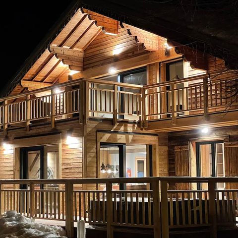 CHALET 15 personnes - Chalet 15 personnes (env. 370 m²)