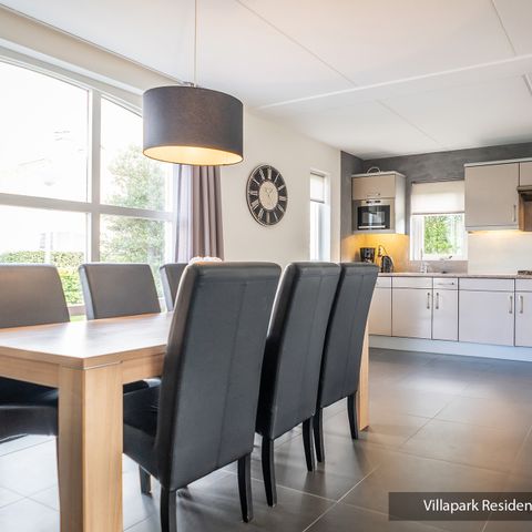 BUNGALOW 6 personnes - Bungalow Type E (1-6p)