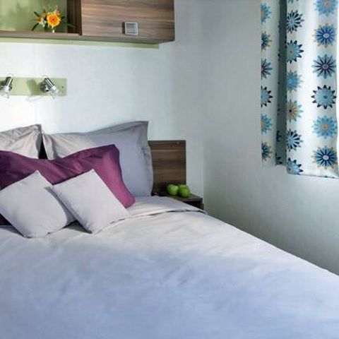 MOBILHOME 6 personnes - Classic | 3 Chambres | Capacité 6 personnes | Terrasse surélevée | 1 Salle de bain | Climatisation