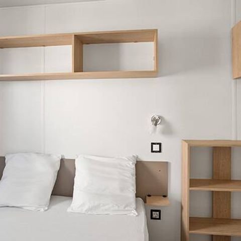 MOBILHOME 4 personnes - Comfort | 2 Chambres | Capacité 4 personnes | Terrasse surélevée | 1 Salle de bain | Climatisation