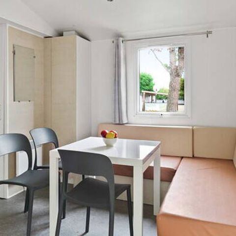 MOBILHOME 5 personnes - Comfort | 3 Chambres | Capacité 5 personnes | Terrasse surélevée | 1 Salle de bain | Climatisation