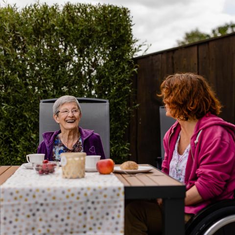 APPARTEMENT 4 personnes - Fauteuil roulant plat