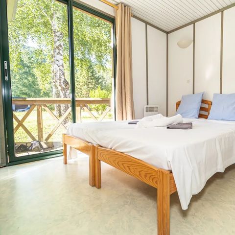 CHALET 6 personnes - Chalet en HARMONIE avec la nature - 31m² - 2 chambres avec vue rivière