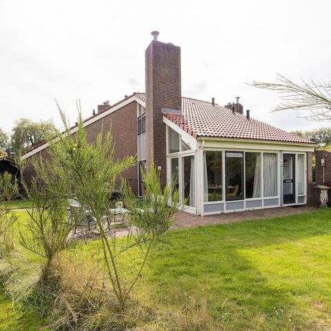 BUNGALOW 4 personnes - Merle 142