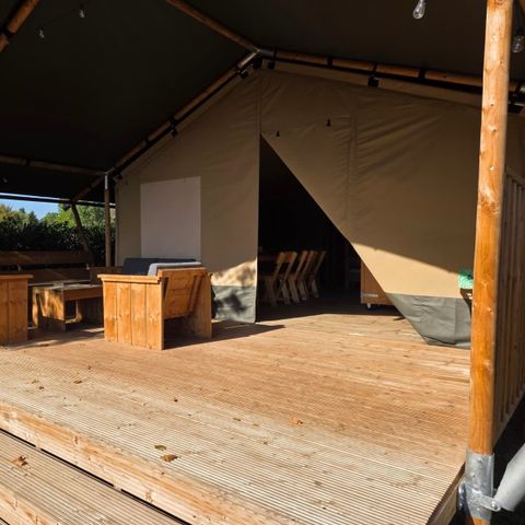 Tente en toile et en bois 8 personnes