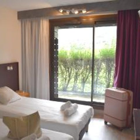 CHAMBRE 2 personnes - 2 personnes