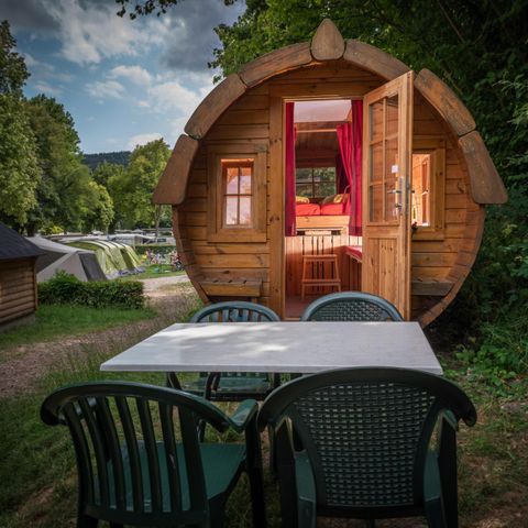 Hébergement 4 personnes - Baril de camping Finkota