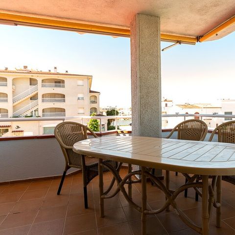 APPARTEMENT 5 personnes - Appartement 2 chambres - 4 adultes + 1 enfants ( - 12 ans) ou 5 adultes - Spacieux