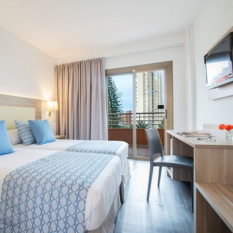 CHAMBRE 2 personnes - Chambre Double - Balcon