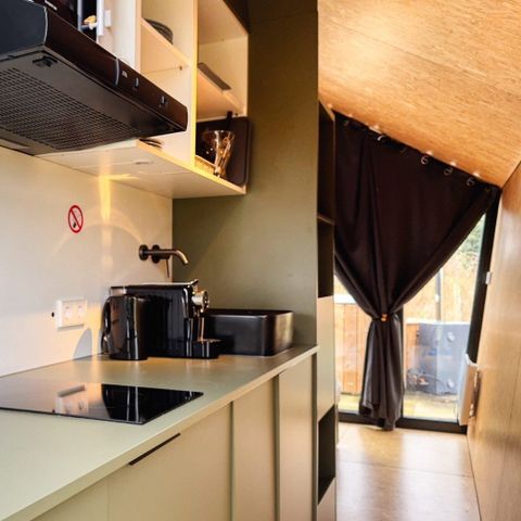 HÉBERGEMENT INSOLITE 2 personnes - Avec jacuzzi