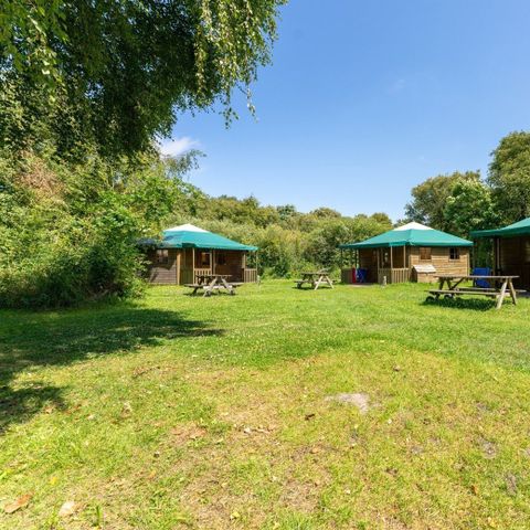 Bungalow 6 personnes - Bungalow de camping standard (4 à 6 personnes)