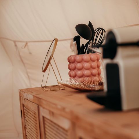 HÉBERGEMENT INSOLITE 4 personnes - Tente Lotus Belle