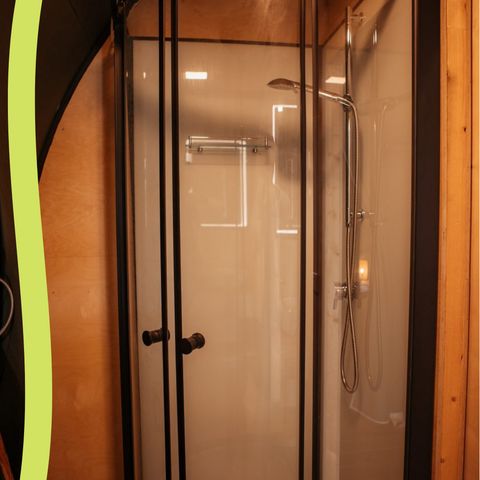 LODGE 4 personnes - Pavillon d'eau