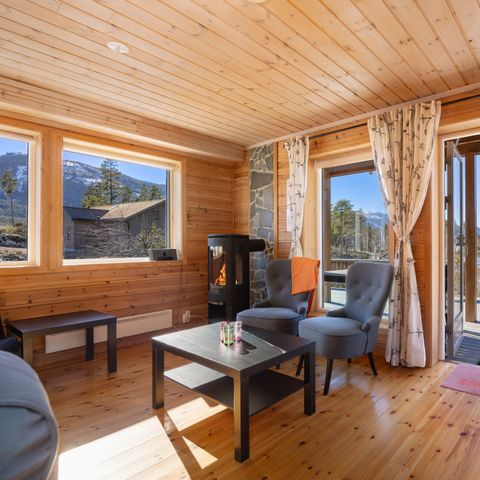 Hébergement pour groupe 14 personnes - Maison de lac avec sauna et au bord de l'eau