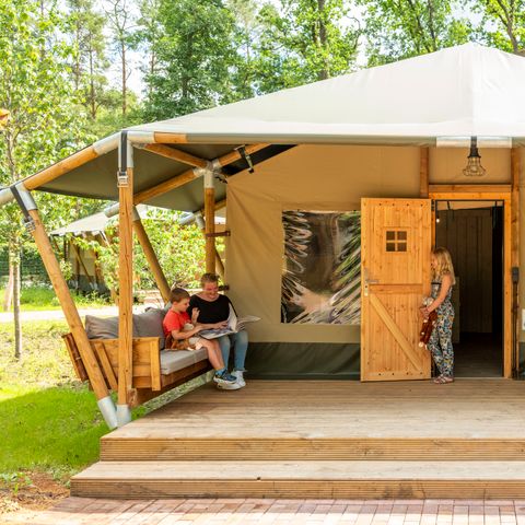 Tente en toile et en bois 6 personnes - Tongasoa Lodge
