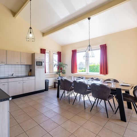 BUNGALOW 8 personnes - Rose des saules - Avenue des Lilas 142