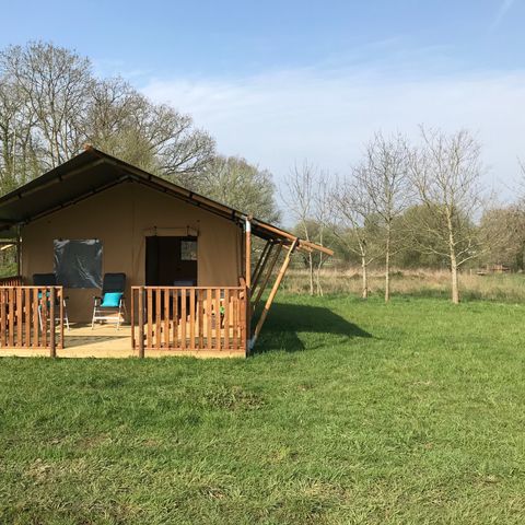 TENTE TOILE ET BOIS 6 personnes