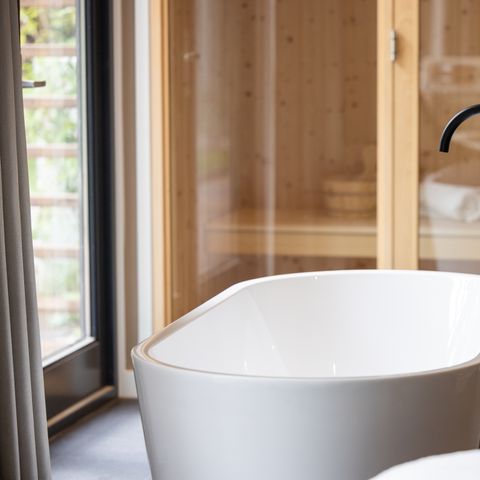 CHALET 2 personnes - Renswellness avec bain à remous et sauna