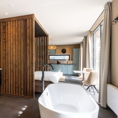 CHALET 2 personnes - Renswellness avec bain à remous et sauna