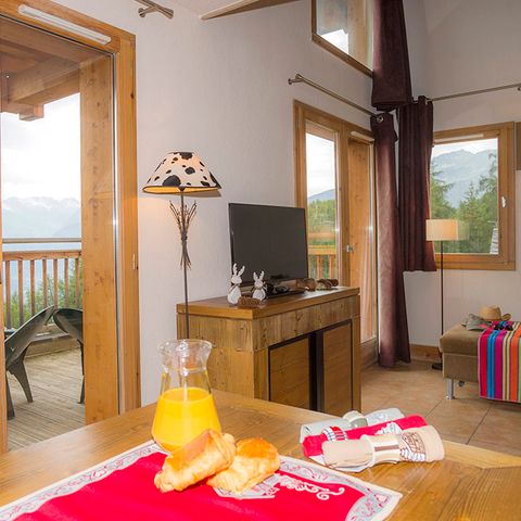 APPARTEMENT 6 personnes - G/177_2 PIECES CABINE OU MEZZ 6 PERSONNES
