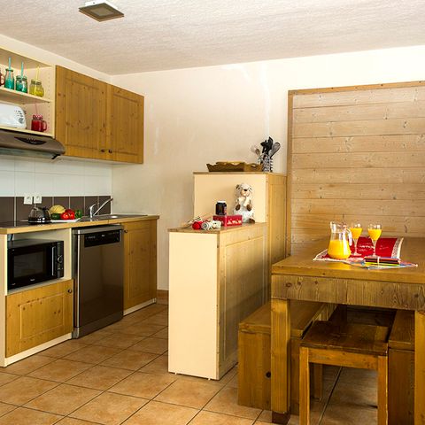 APPARTEMENT 8 personnes - G/177_3 PIECES CABINE OU MEZZ 8 PERSONNES