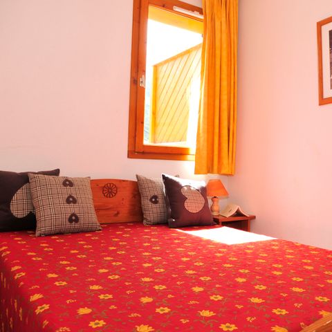 STUDIO 4 personnes - G/2_STUDIO CABINE 4 PERSONNES