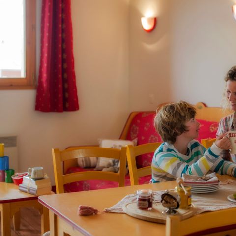 APPARTEMENT 4 personnes - G/26_2 PIECES 4 PERSONNES