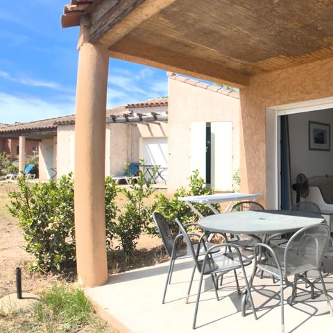 VILLA 6 personnes - G/23_VILLA 3 PIECES 6 PERS.