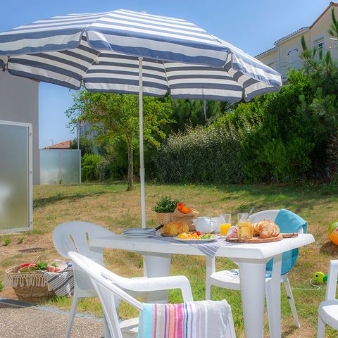 APPARTEMENT 8 personnes - G/100_4 PIECES 8 PERSONNES