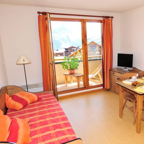 APPARTEMENT 12 personnes - G/14_5 PIECES 12 PERSONNES