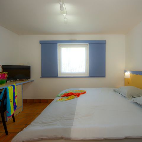 APPARTEMENT 5 personnes - G/262_3 PIECES 5 PERSONNES DE PLAIN PIED