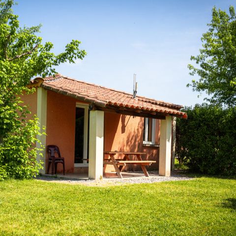 GÎTE 6 personnes - 50m² - 2 chambres avec jardin