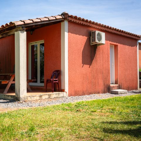 GÎTE 8 personnes - 50m² - 2 chambres avec jardin