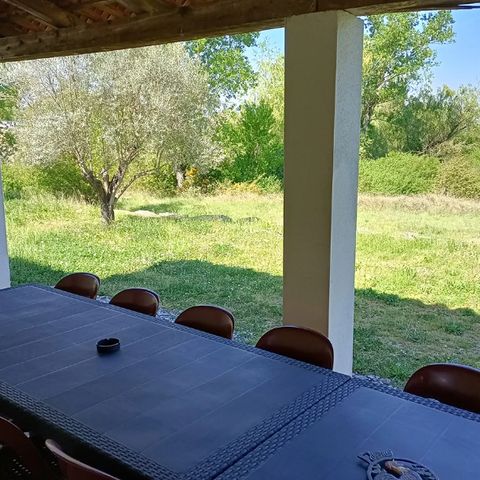 GÎTE 16 personnes - 100m² - 4 chambres avec jardin